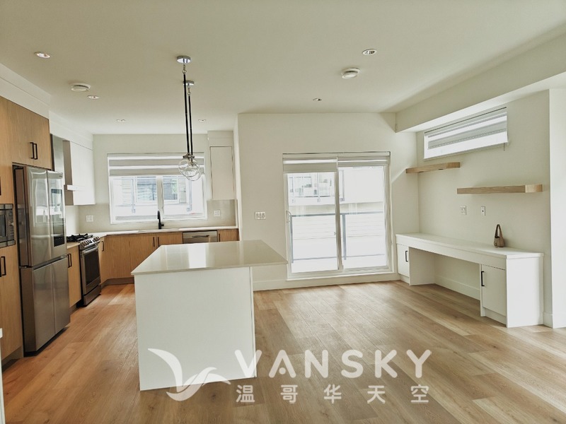 素里市中心townhouse 分租