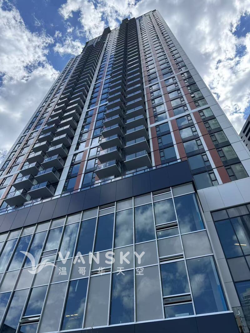 素里King George天车站全新一房公寓出租