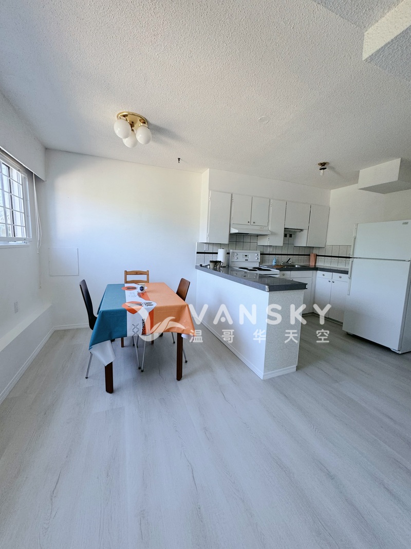 本拿比两房两厅近BCIT Moscrop中学