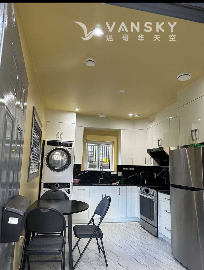 Moscrop 近中小学区BCIT后港屋套房出租Burnaby 