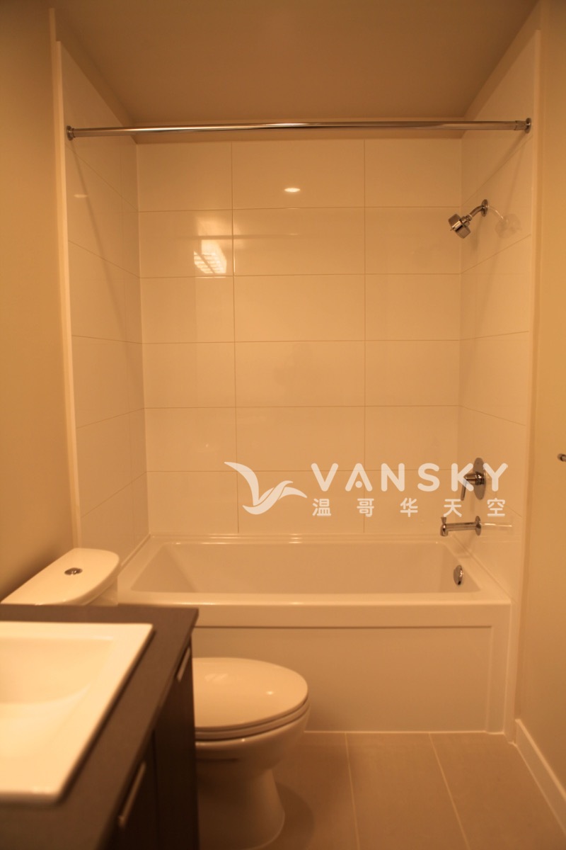 250730120318_Washroom2-2.jpg
