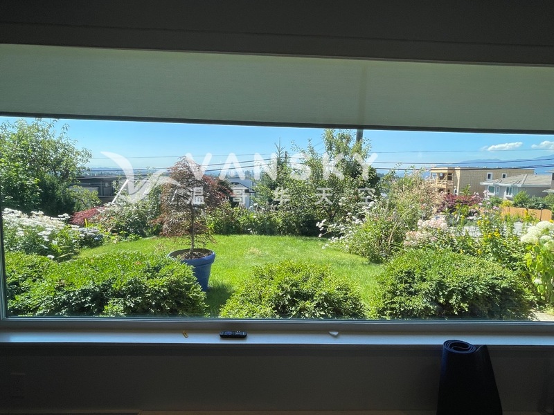 近SFU 独立出入2室1卫平层套房出租