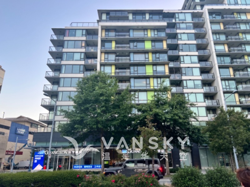 列治文公寓高层附卧出租