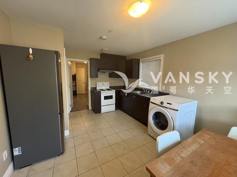 温哥华一房一厅平地出租