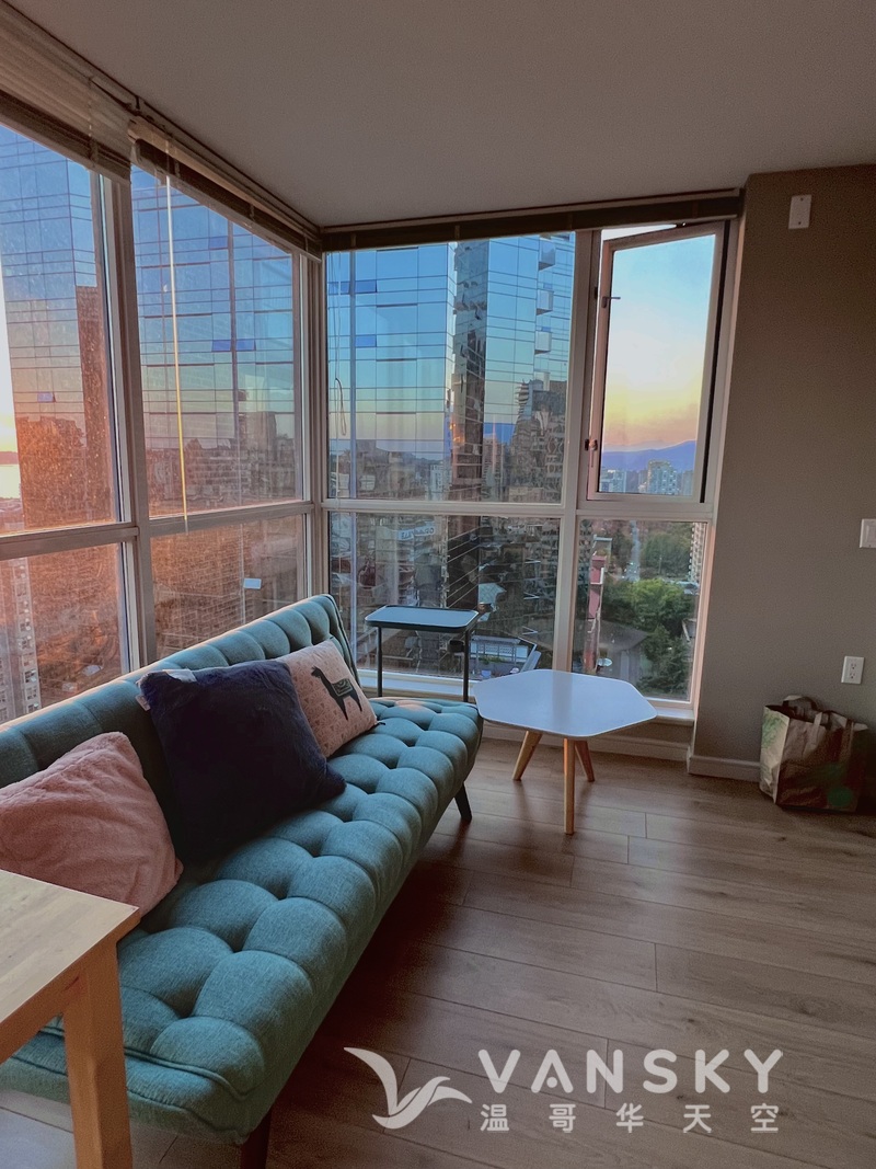 温哥华市中心1室1den一厅公寓整租