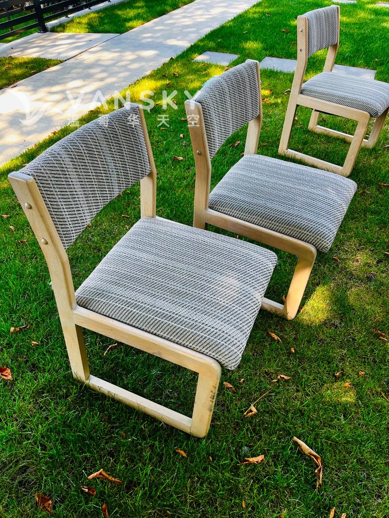 $35實木椅子自取(兩張$60）