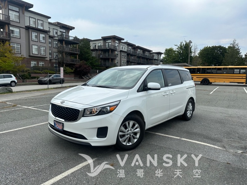 【超值出售】2017 Kia Sedona LX – 仅 $17,500