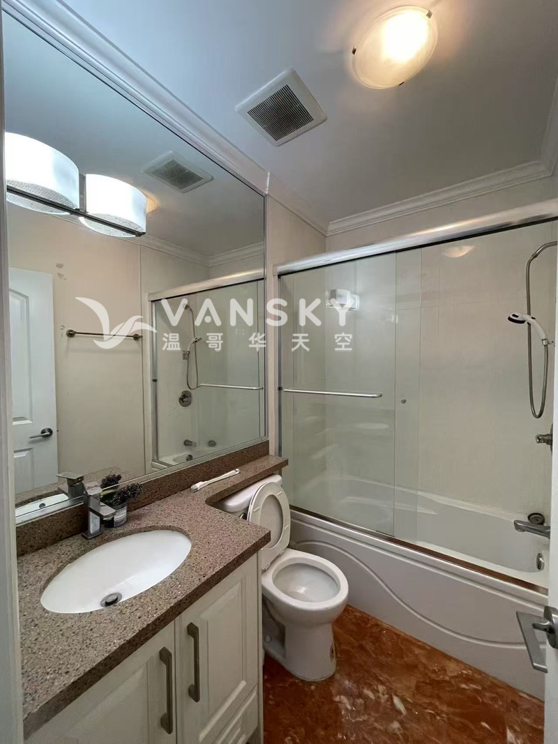 列治文獨立套房出租