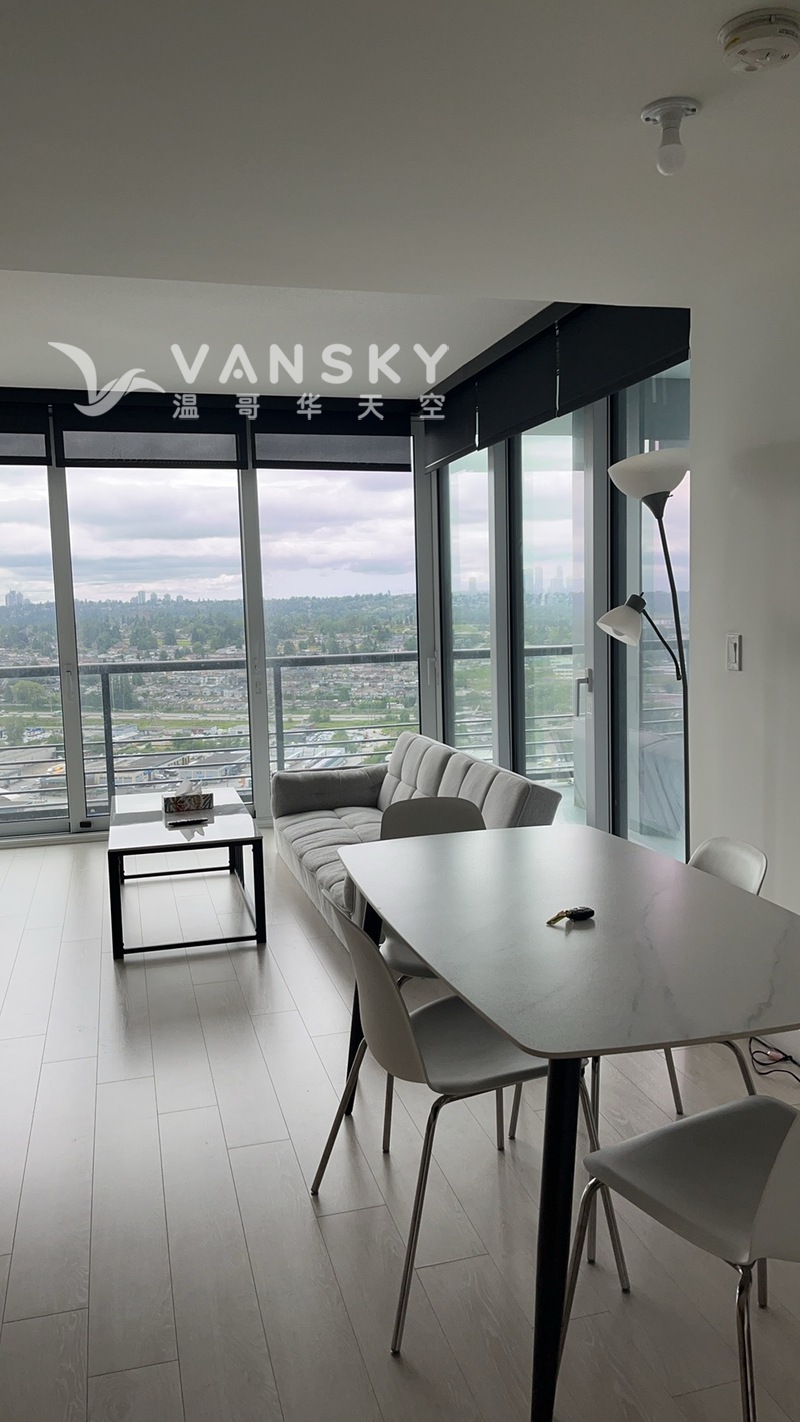 4730 lougheed highway 高层2房二卫3000出租包电网，有全套家具，即刻出租