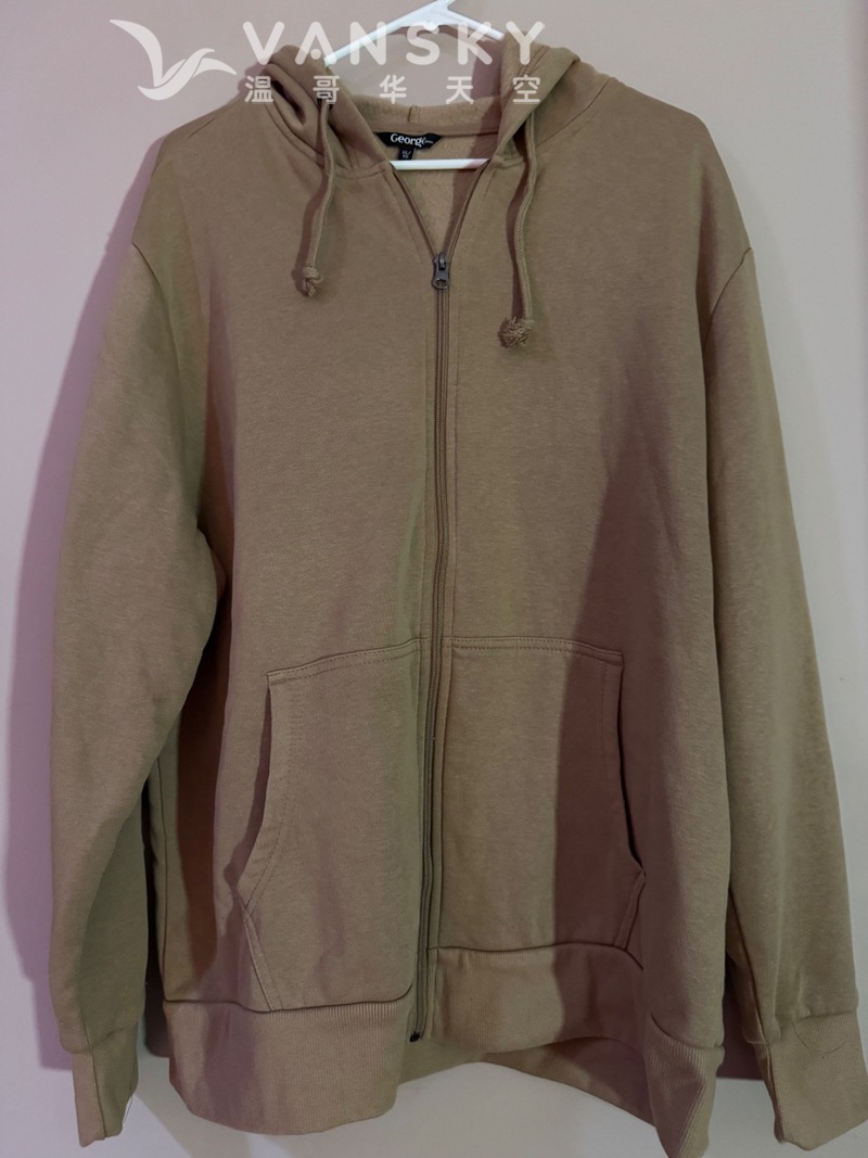 全新连帽拉链卫衣