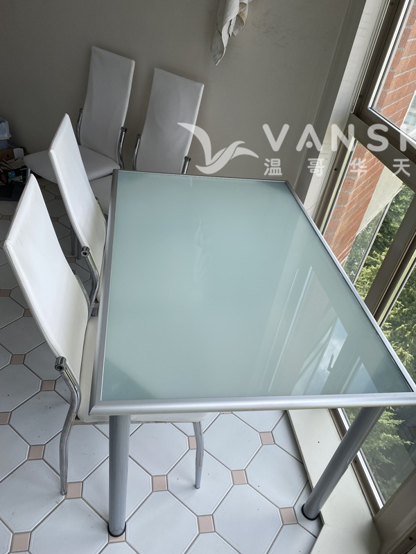 餐桌 等物品低价转让