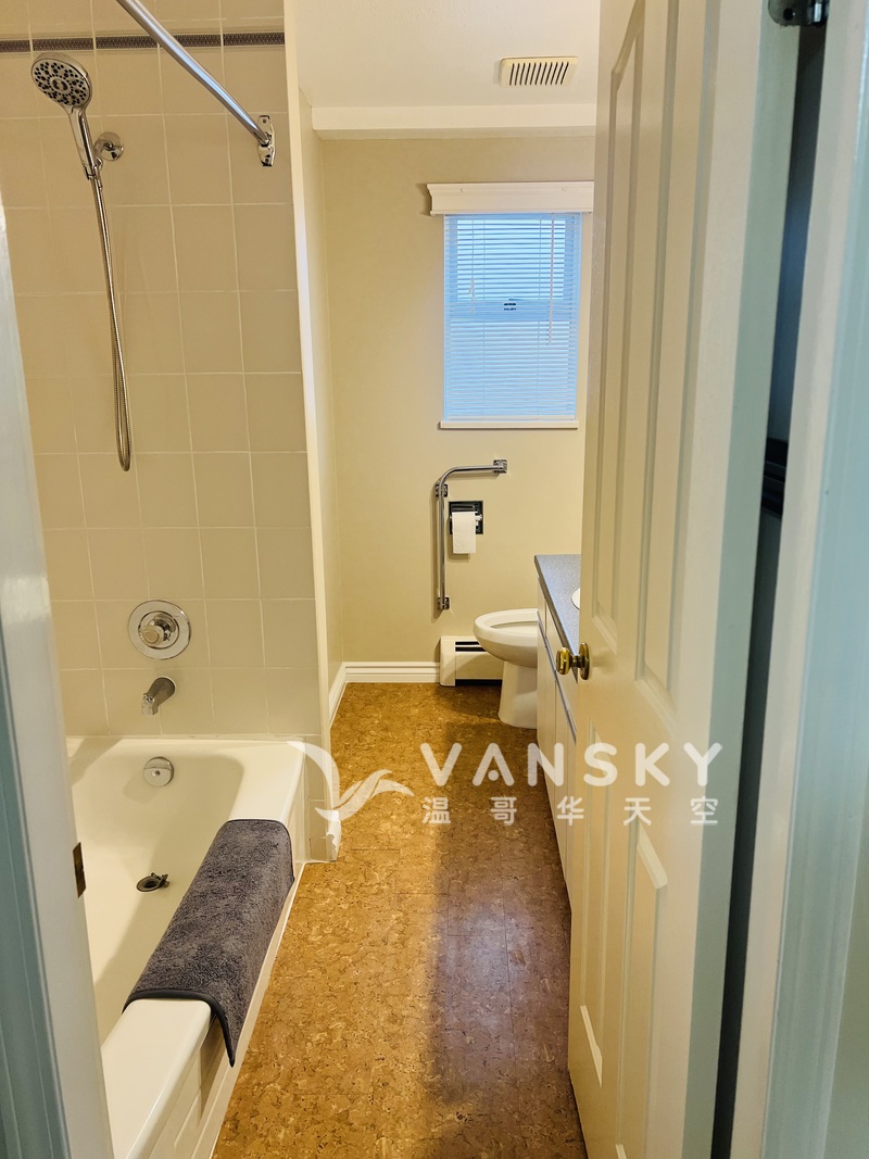 南本拿平地兩房一廳出租