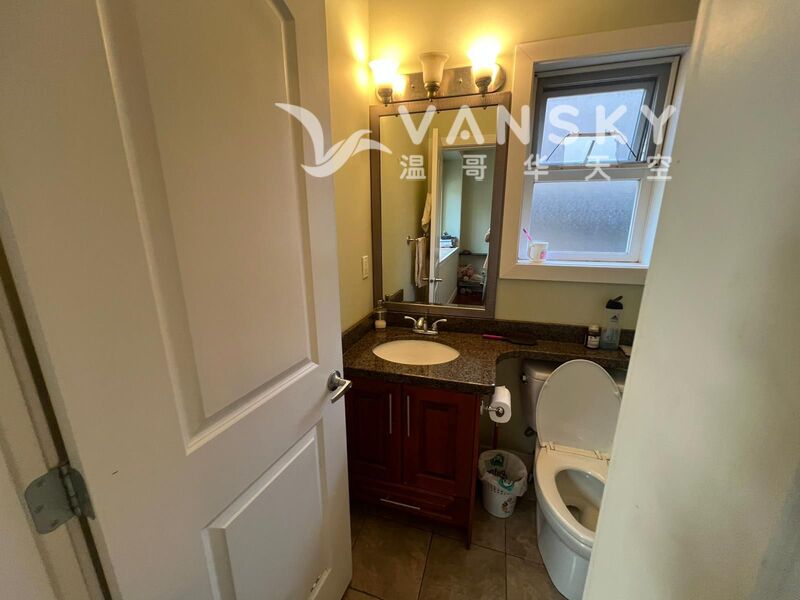 温東區樓上套房出租$900