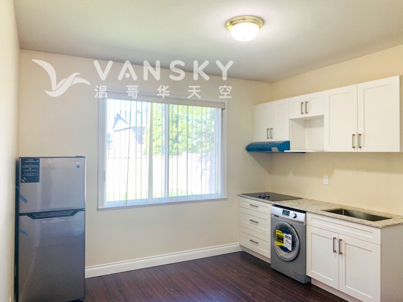 列治文house独立出入学区房 2房1厅1卫 水电网暖全包。 $1900加币/月