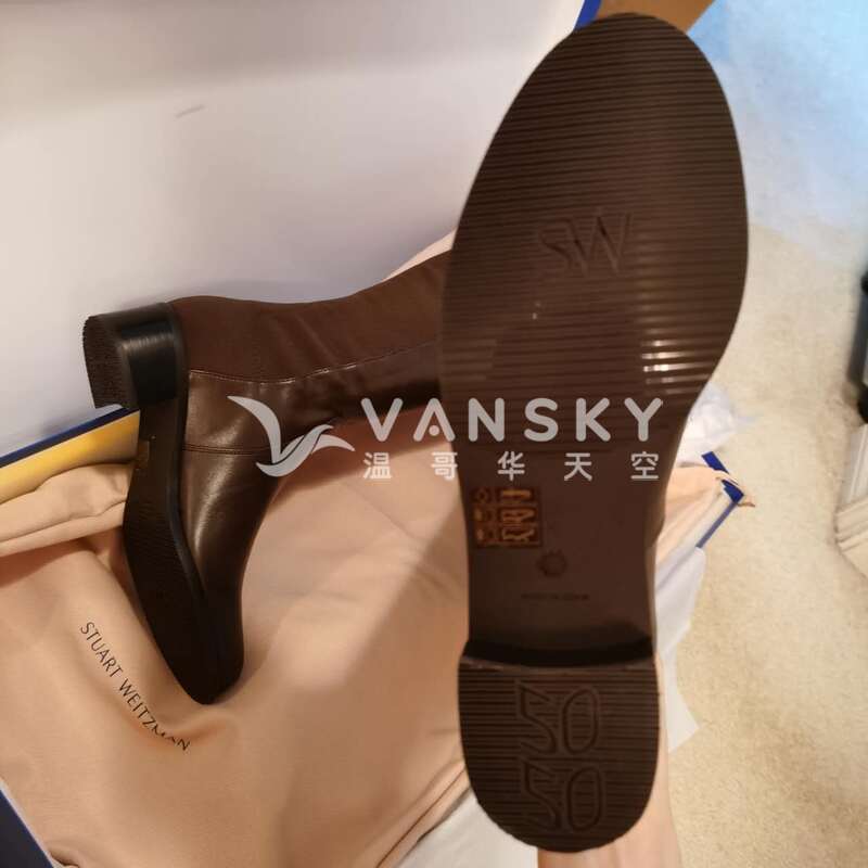 全新未穿sw高筒靴！