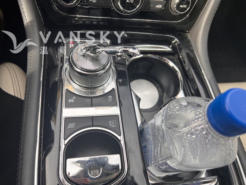 2015 捷豹 XJL 顶配 四驱