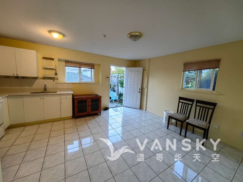 温哥华东区平地二房一厅出租