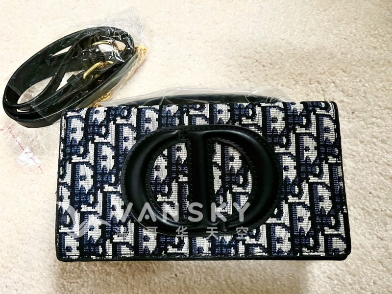 百搭时尚女士单肩斜挎包