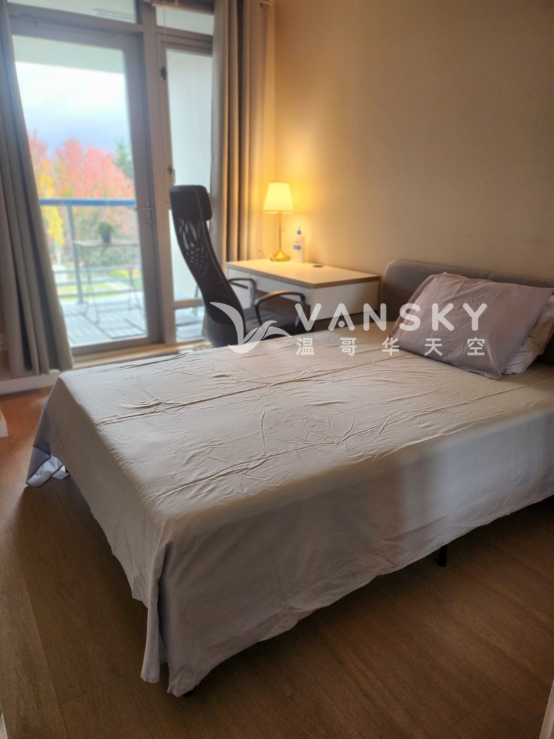 列市中心一房一卫(分租)-