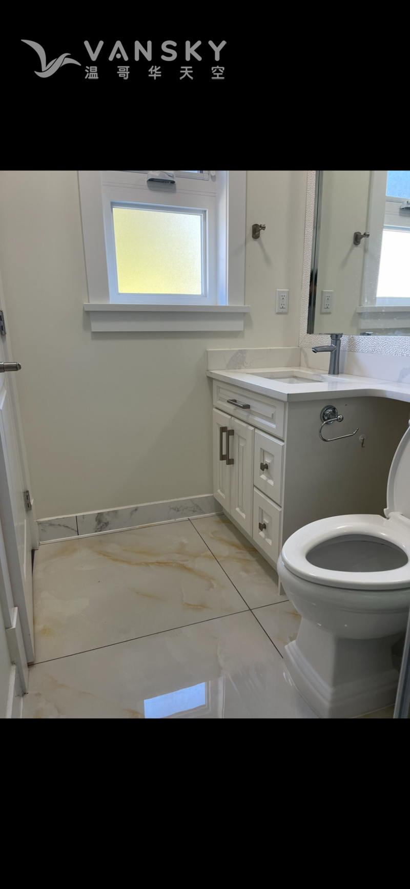 时代坊附近有一个大套房出租，自用卫生间