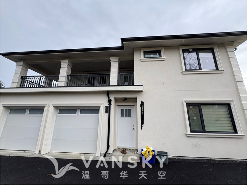 全新3房2.5厕后巷屋出租