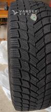 米其林雪地胎 9.5 新 MICHELIN X-ICE 225/65R17,  适用 SUV, CRV. 2024 产品，