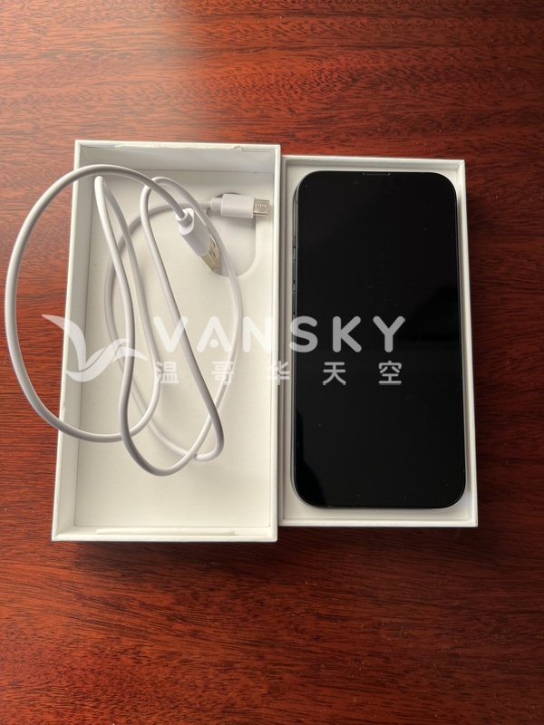出售一部全新苹果13手机，无锁