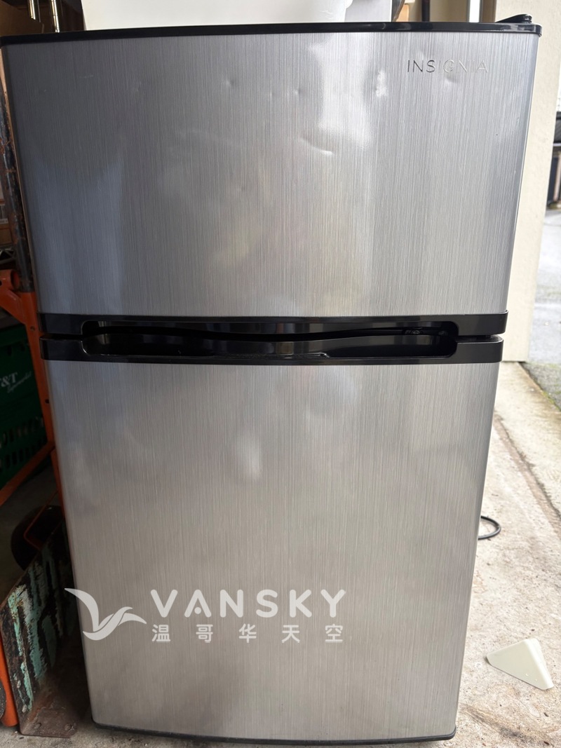 只需150元迷你雪柜冰箱