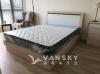 全新优质Queens床垫一张和仅用三个月Double海马名牌床垫均配如新床架低价转让
