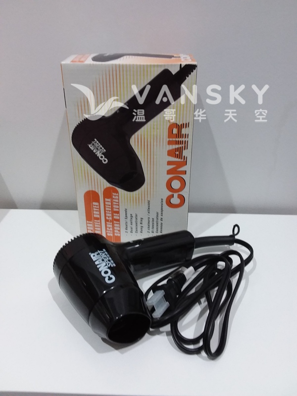 全新衣架15元及全新吹風機10元