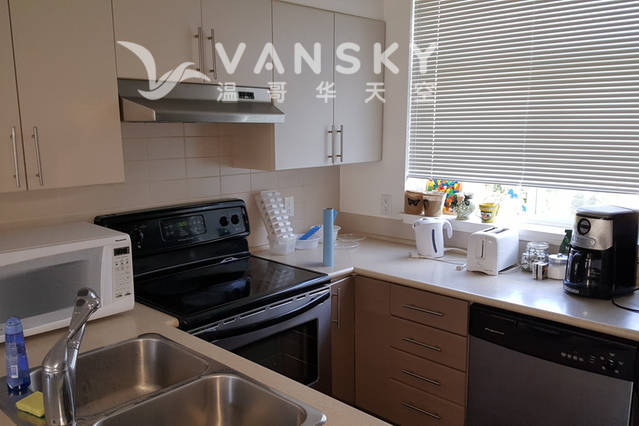 260607184755_kitchen.jpg
