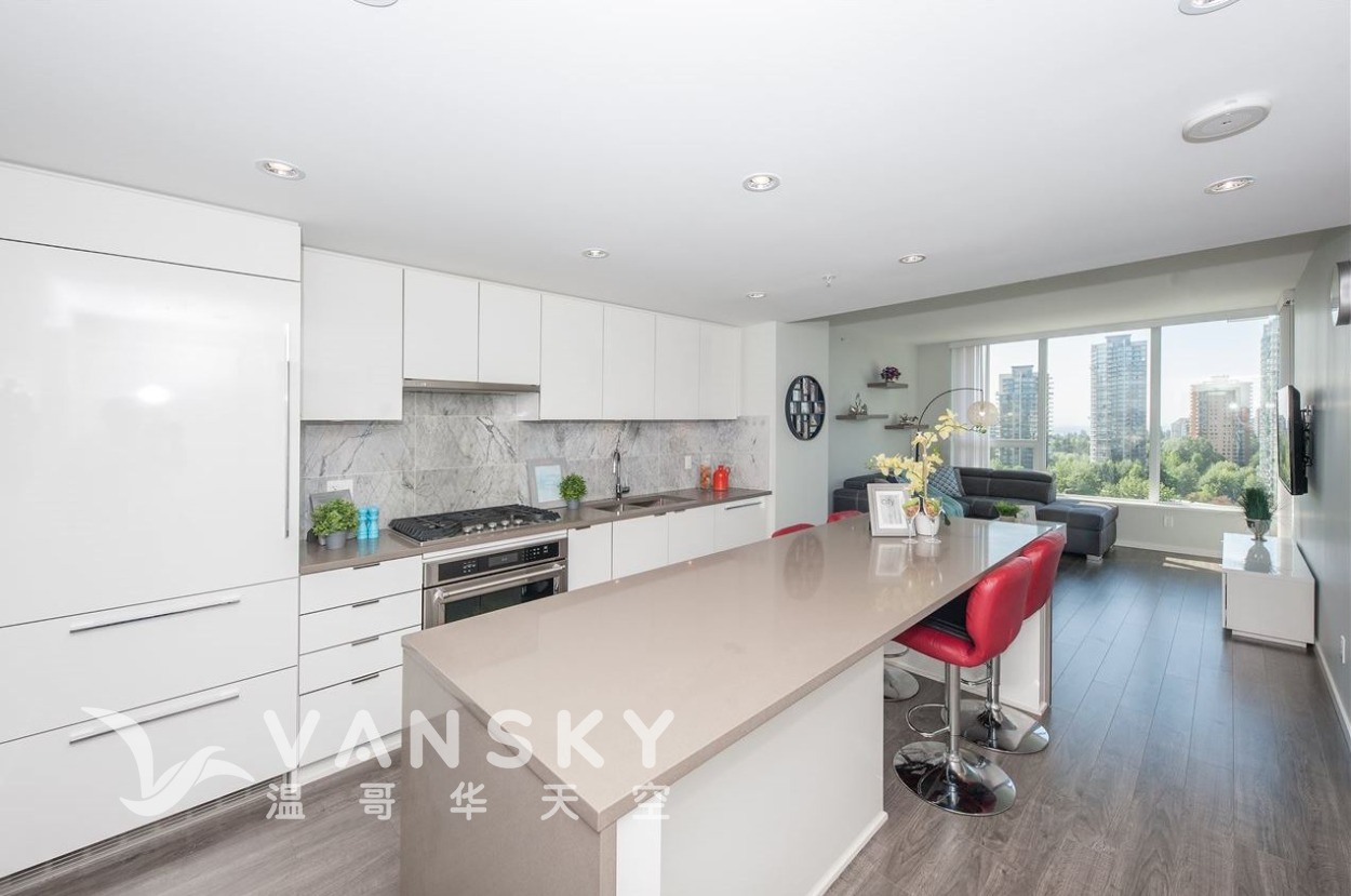 220721113532_Kitchen.JPG