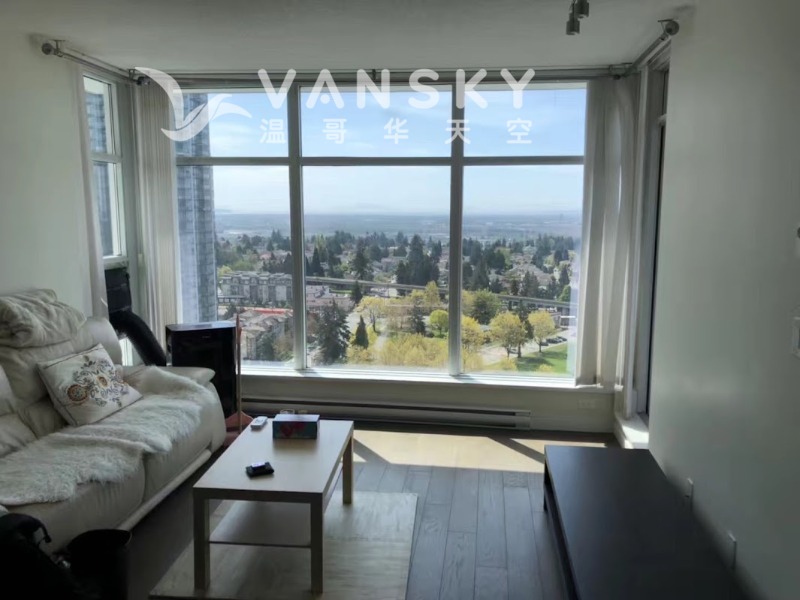 220903124849_LivingRm.jpg