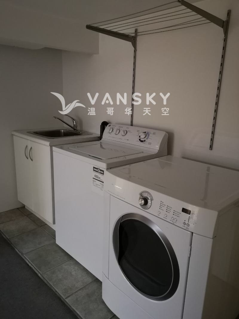 221201171749_laundry1.jpg