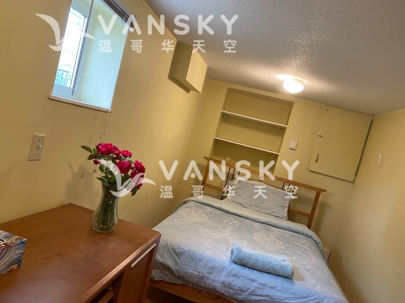 独立屋半地下一室一厅出租