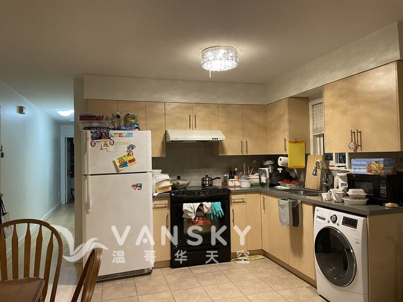 温哥华东区平地2房一厅