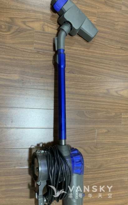 241206105813_吸尘器.png
