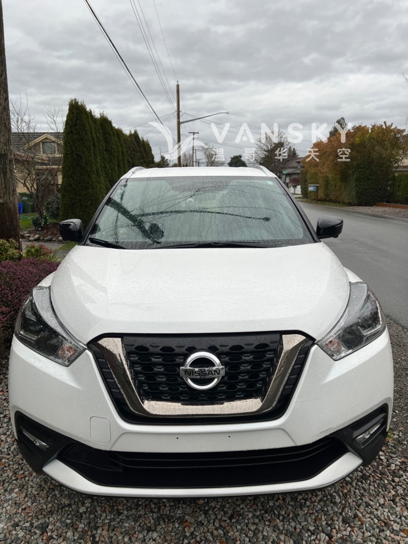 2019 Nissan Kicks SR