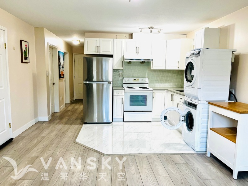 Burnaby 2房1廳1廁，靠近 BCIT、Metrotown 和 Holdom 車站。