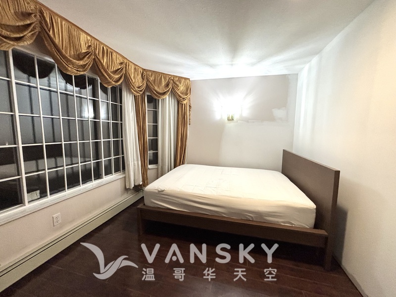 2月入住Brentwood两房一厅一卫