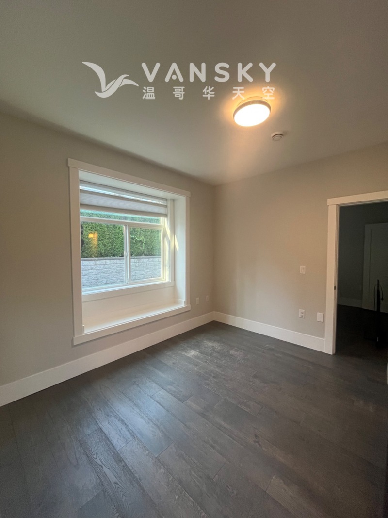 本拿比deer lake 附近一室一厅出租