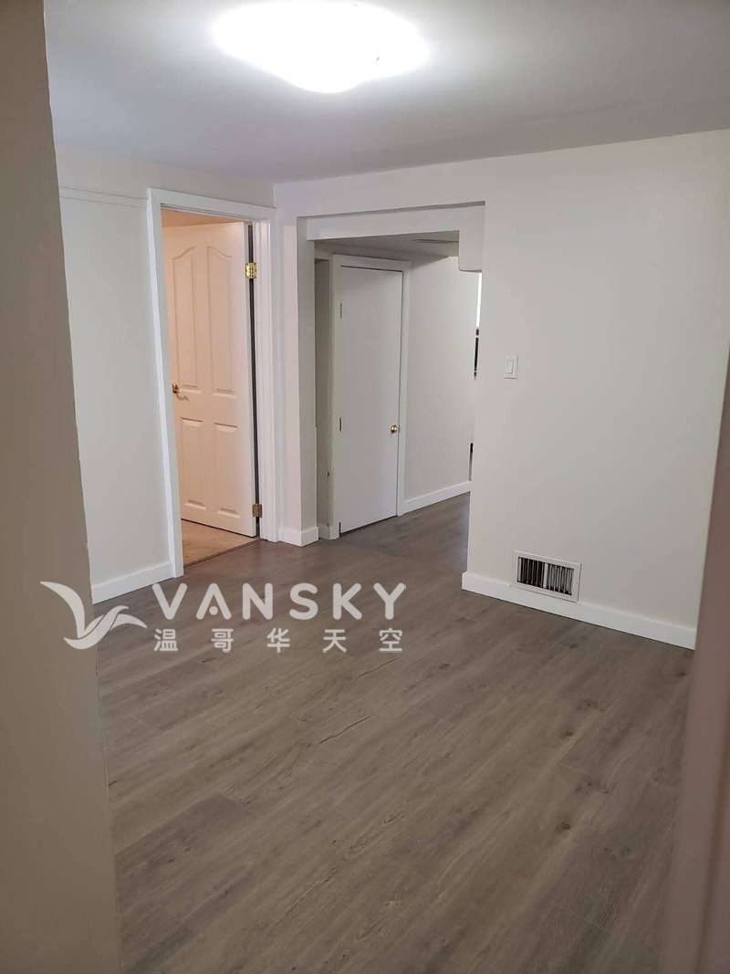 3 bedrooms 2 living room, East Vancouver