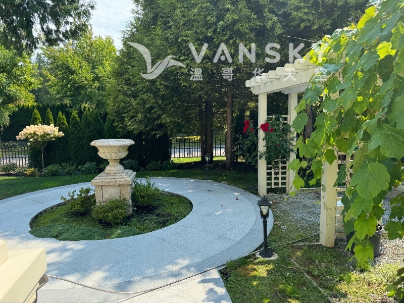 1950$ 南素里全新2卧2全卫招租