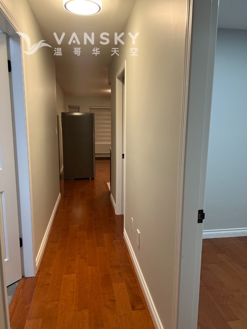 便利地区温东Killarney区两房一厅，高档实木地板装修出租