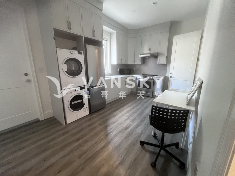 Blundell center旁豪华House独立出入一室一厅独立单元出租