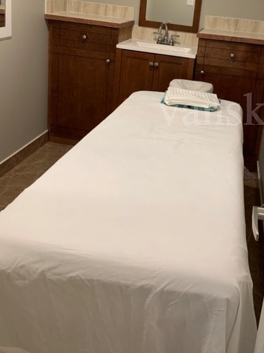 高薪招聘女按摩推拿师