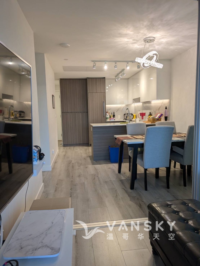 素里市中心一房高層公寓出租