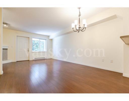 本拿比宽敞3房2卫城市屋Townhouse出租