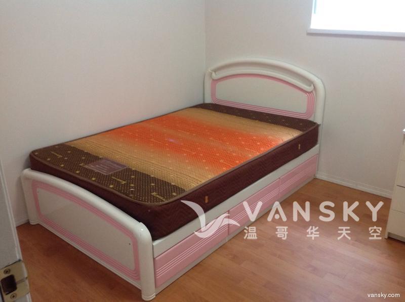 減价$790市區乾淨光亮平地大單房
