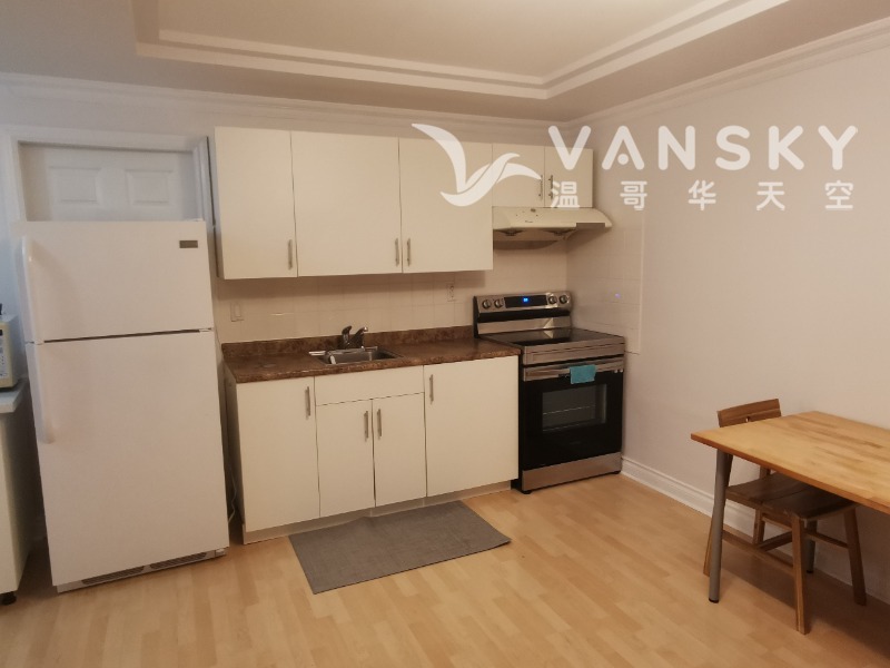 高贵林Westwood Plateau二室二卫一厅